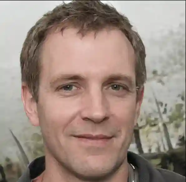 critical t customer face1